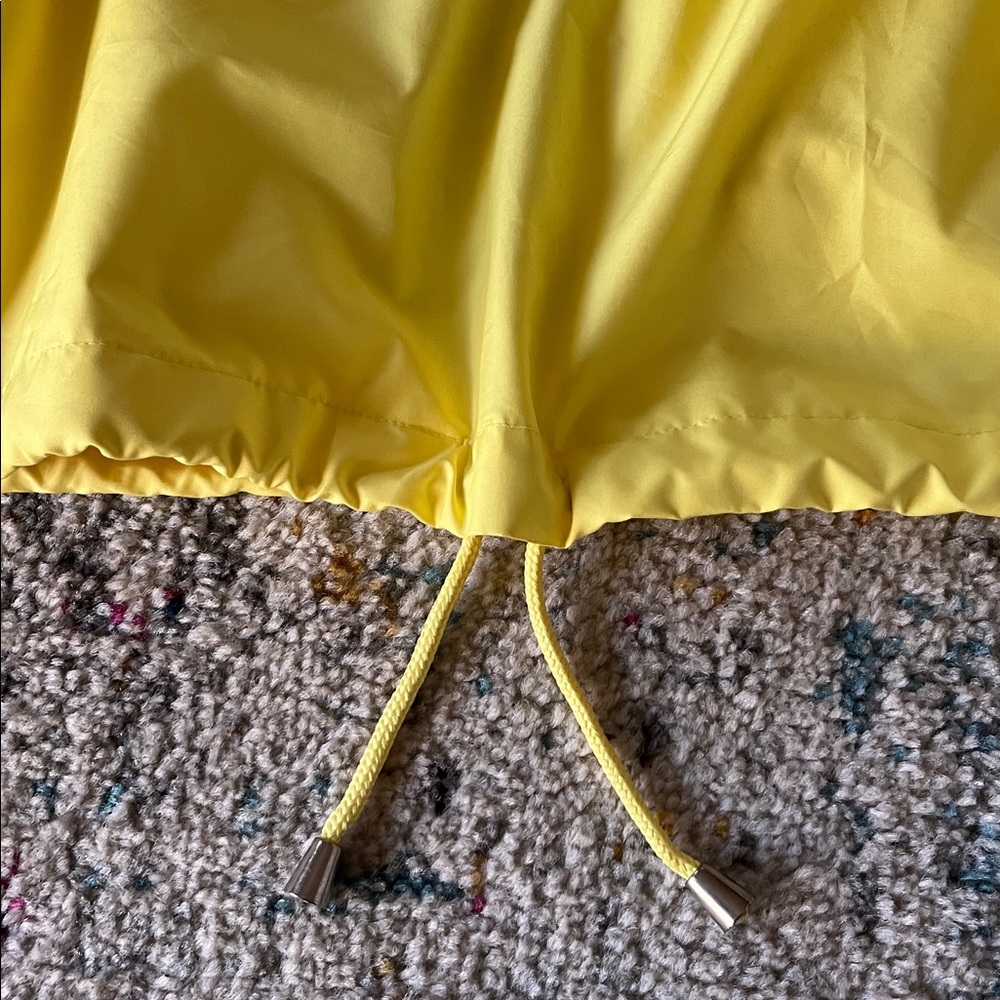 The Limited Jacket ☔️ - Picture 4 of 5